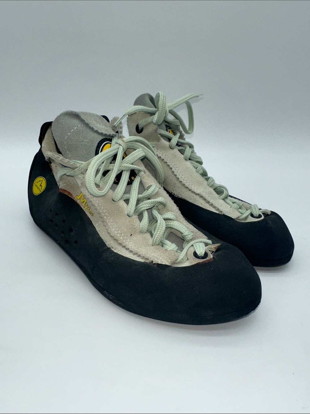 La Sportiva Mythos climbing shoes in mint suede with Vibram soles